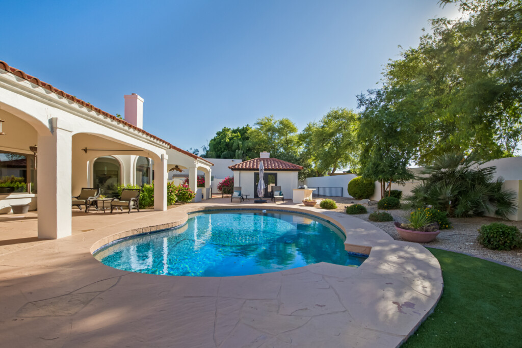 Luxury Real Estate Agent Paradise Valley AZ