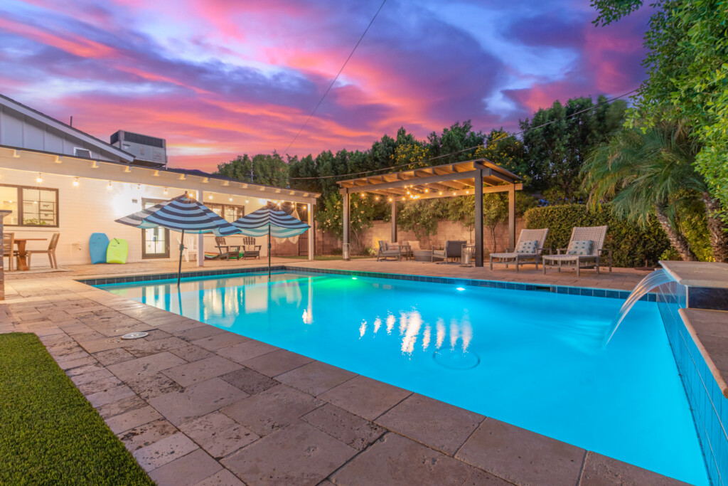 houses for sale in scottsdale with pool